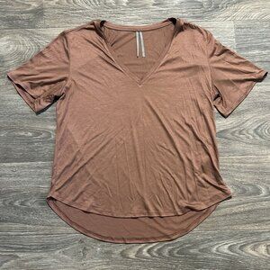 Anthropologie Short-Sleeve V-Neck Tee Size Small Mocha Light Brown Fall Layering